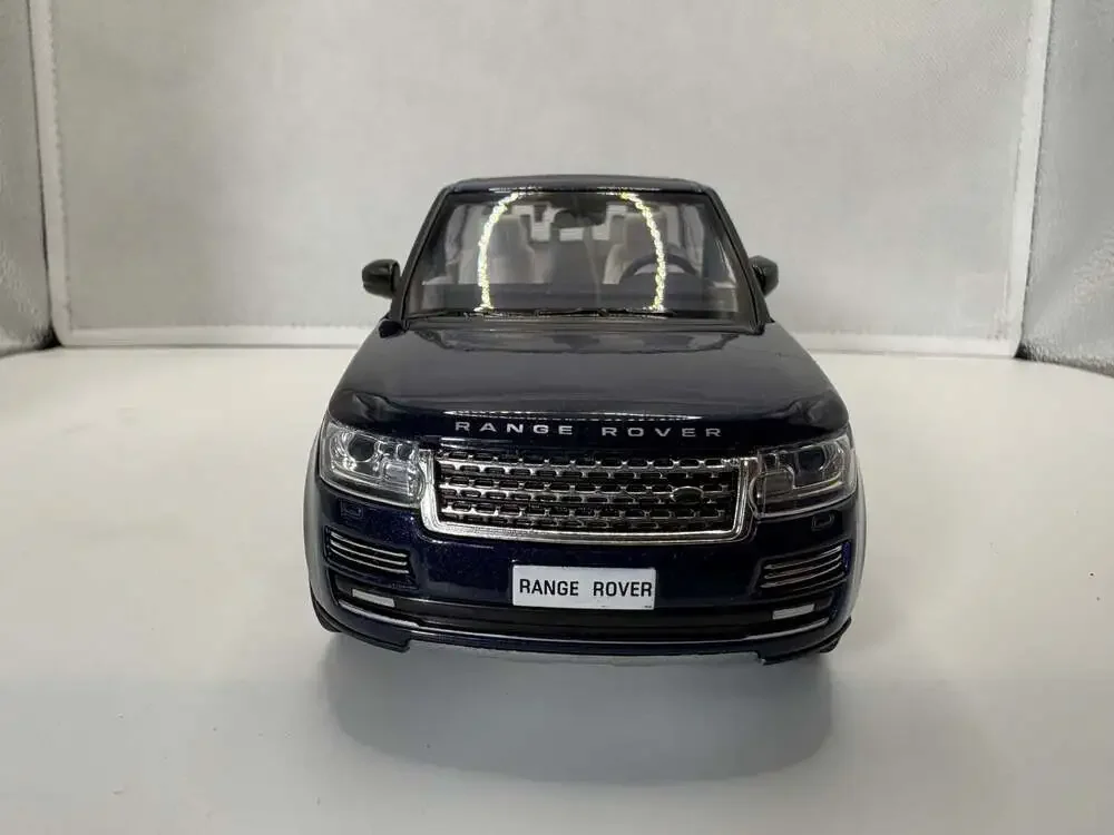 Lynco Products 1:26 Scale Land Rover Range Rover Diecast Model Car